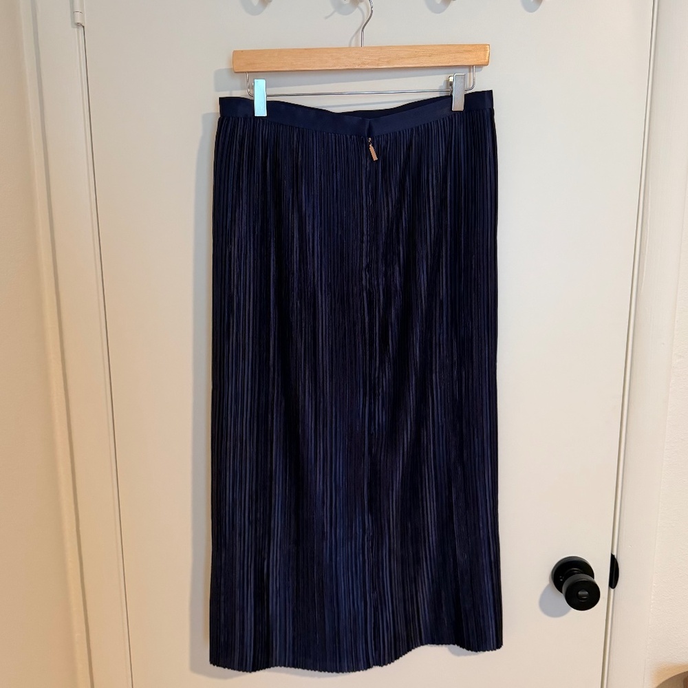 Tibi Navy Blue Pleated Skirt Size 8 - Picture 8 of 11